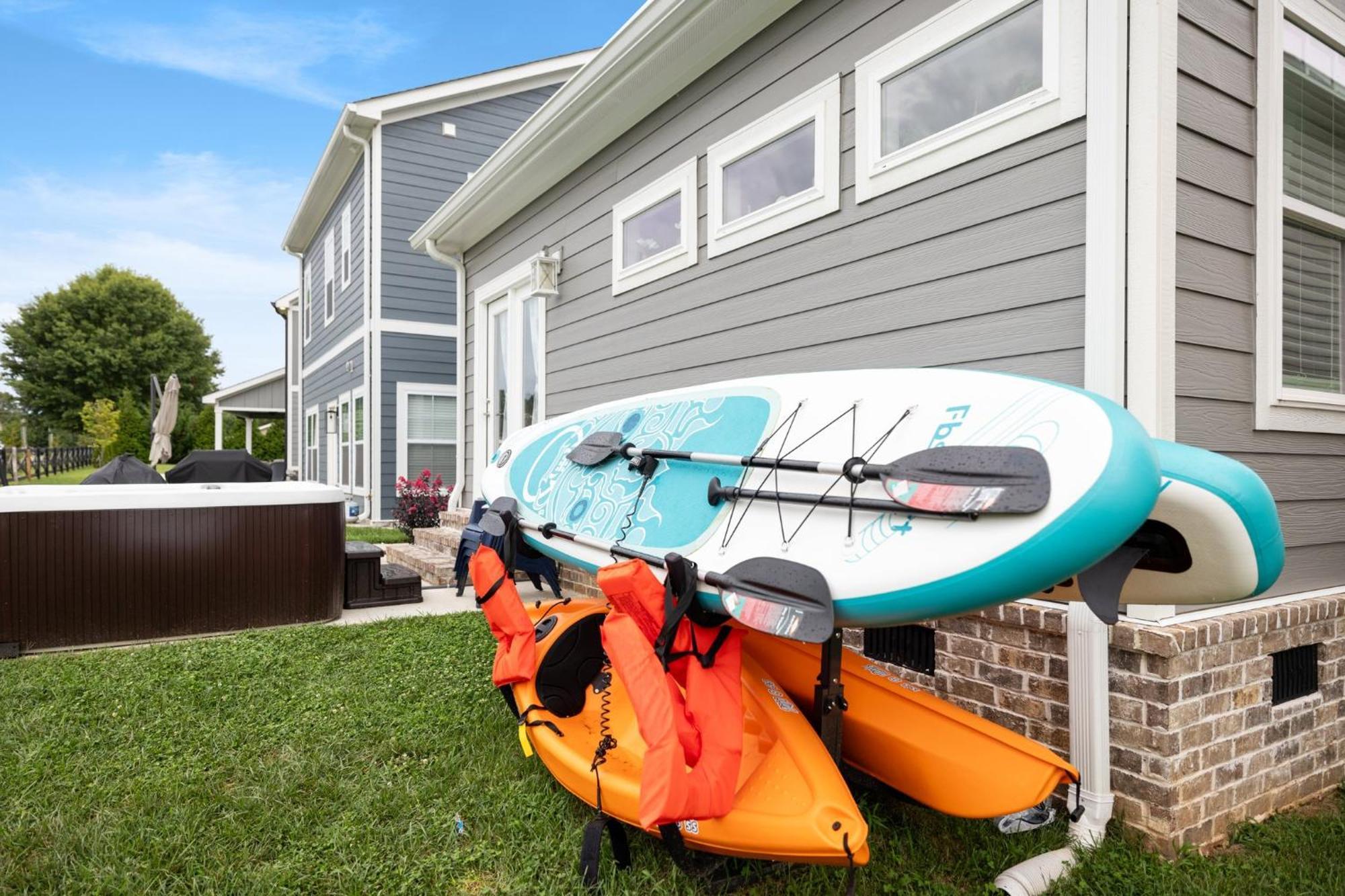 Cozy Lake Cottage W/ Kayaks, Sups, Pool & Firepit Winchester المظهر الخارجي الصورة