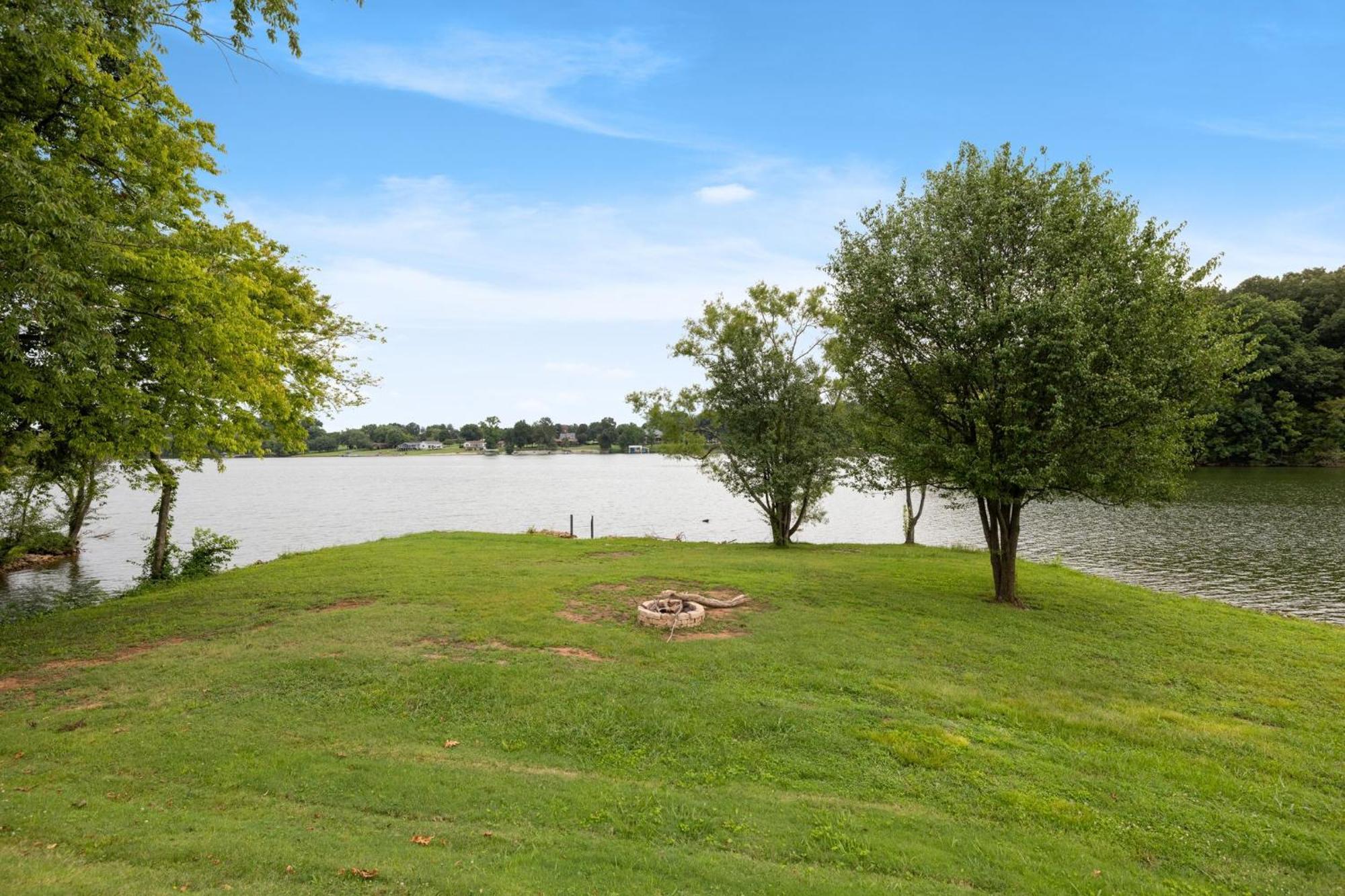 Cozy Lake Cottage W/ Kayaks, Sups, Pool & Firepit Winchester المظهر الخارجي الصورة